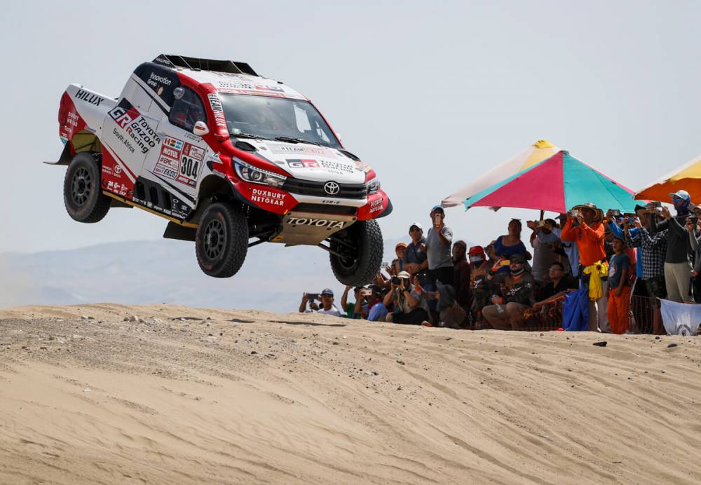 #304 Toyota gets air