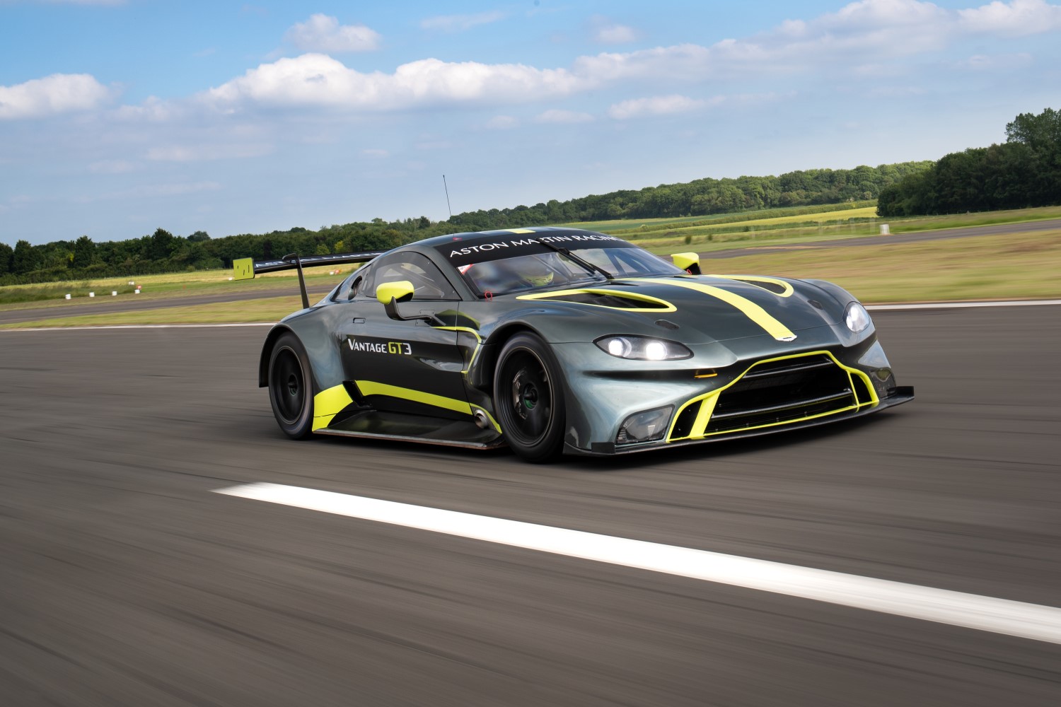 Aston Martin Vantage gt3 2019