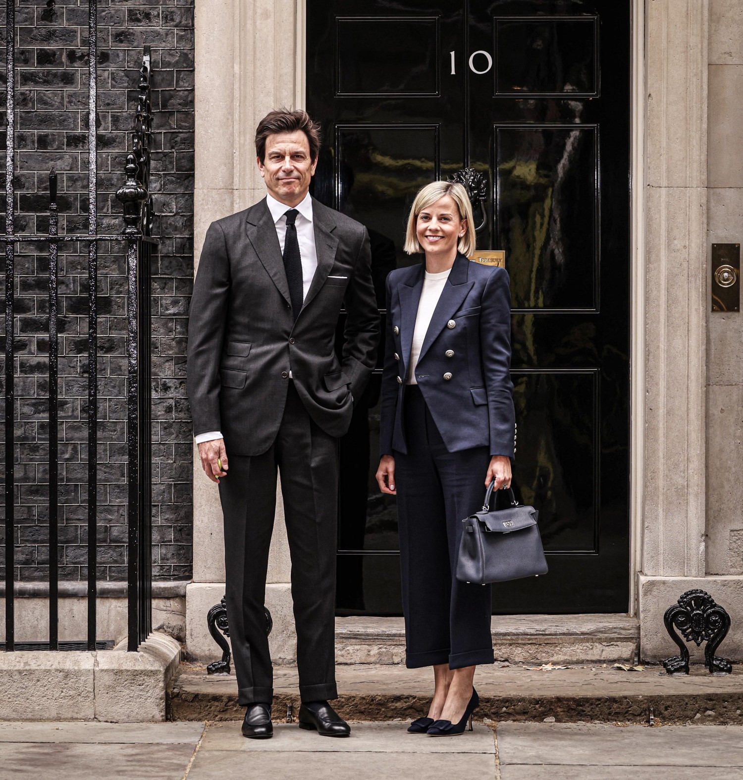 Toto Woll and Susie Wolff outside No. 10 Downing Street. Photo via Twitter.