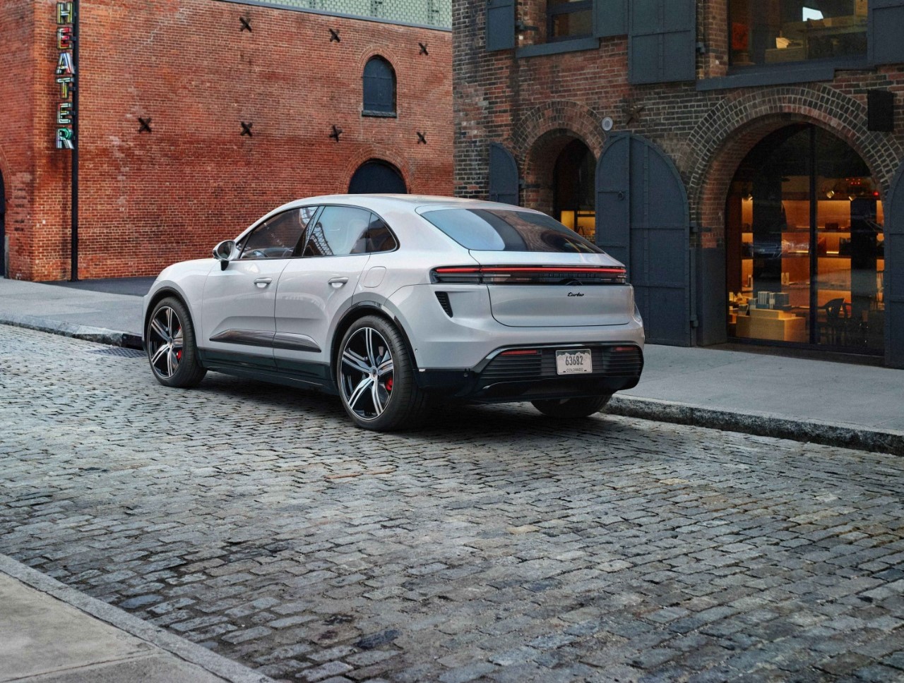 Porsche takes the allelectric 2024 Macan to a new level