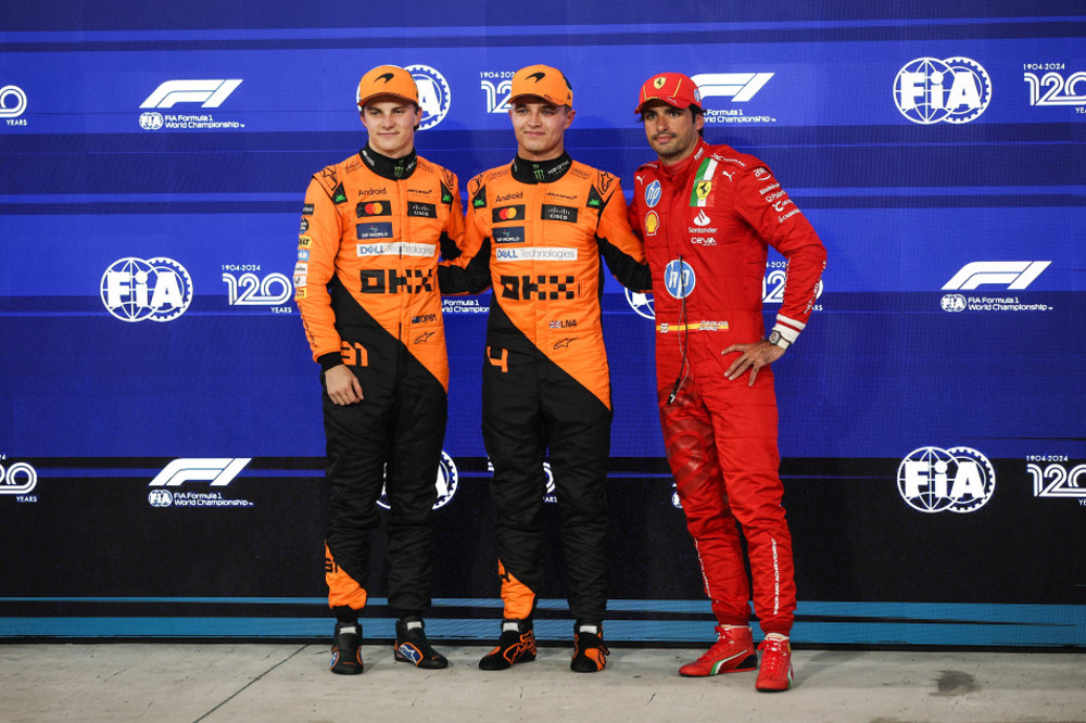 DRIVERS 1 Lando NORRIS (McLaren) 2 Oscar PIASTRI (McLaren) 3 Carlos SAINZ (Ferrari)