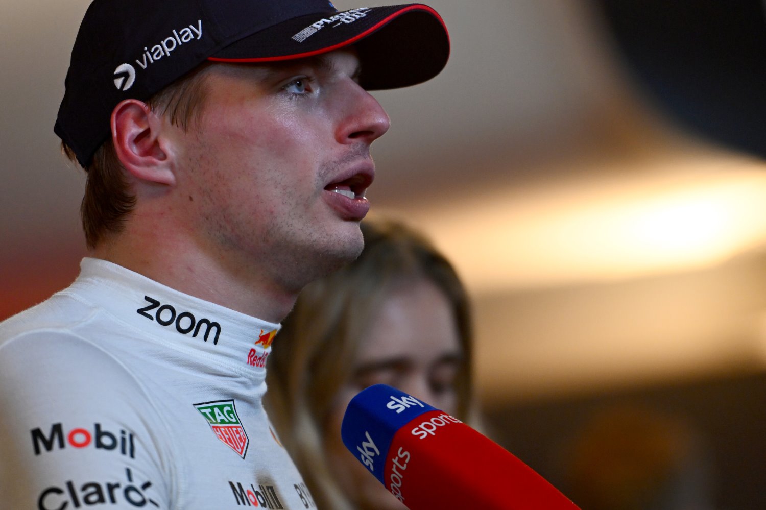 5th placed qualifier Max Verstappen of the Netherlands and Oracle Red Bull Racing talks to the media in the Paddock after qualifying ahead of the F1 Grand Prix of Abu Dhabi at Yas Marina Circuit on December 07, 2024 in Abu Dhabi, United Arab Emirates. (Photo by Rudy Carezzevoli/Getty Images) // Getty Images / Red Bull Content Pool