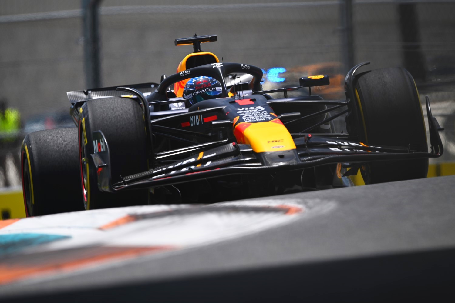 Max Verstappen of the Netherlands driving the (1) Oracle Red Bull Racing RB20 on track during practice ahead of the F1 Grand Prix of Miami at Miami International Autodrome on May 03, 2024 in Miami, Florida. (Photo by Rudy Carezzevoli/Getty Images) // Getty Images / Red Bull Content Pool