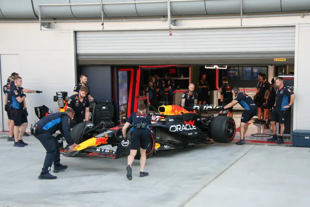 Liam Lawson tire testing in the Red Bull RB20 Monday at Monza