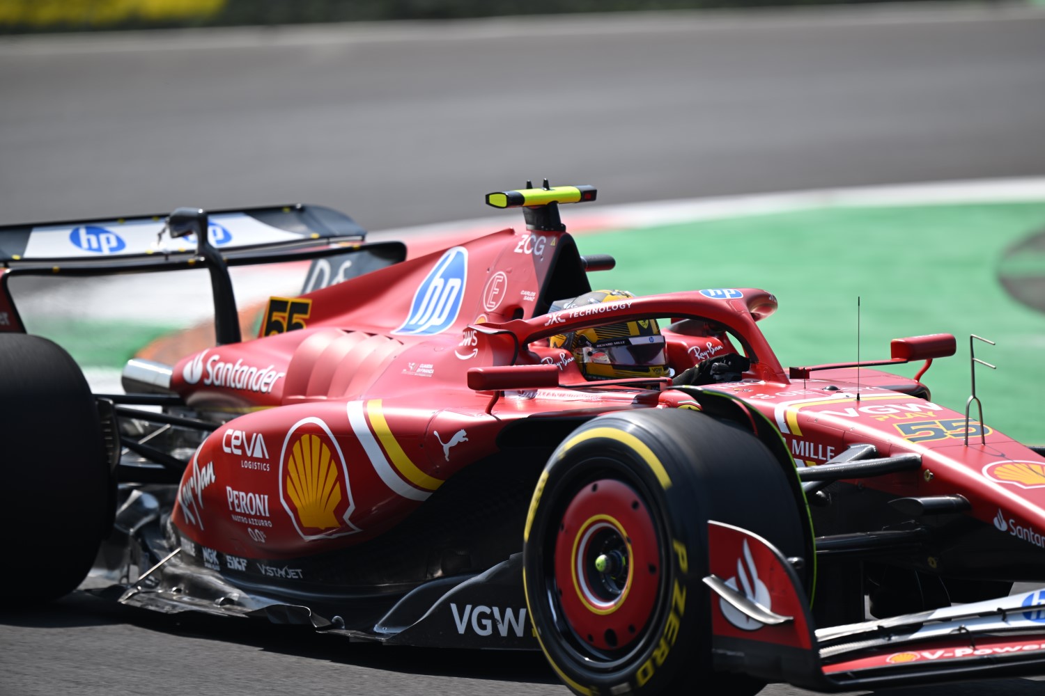 Carlos Sainz, Ferrari SF-24 during the Italian GP at Autodromo Nazionale Monza on Friday August 30, 2024 in Monza, Italy. (Photo by Sam Bagnall / LAT Images)