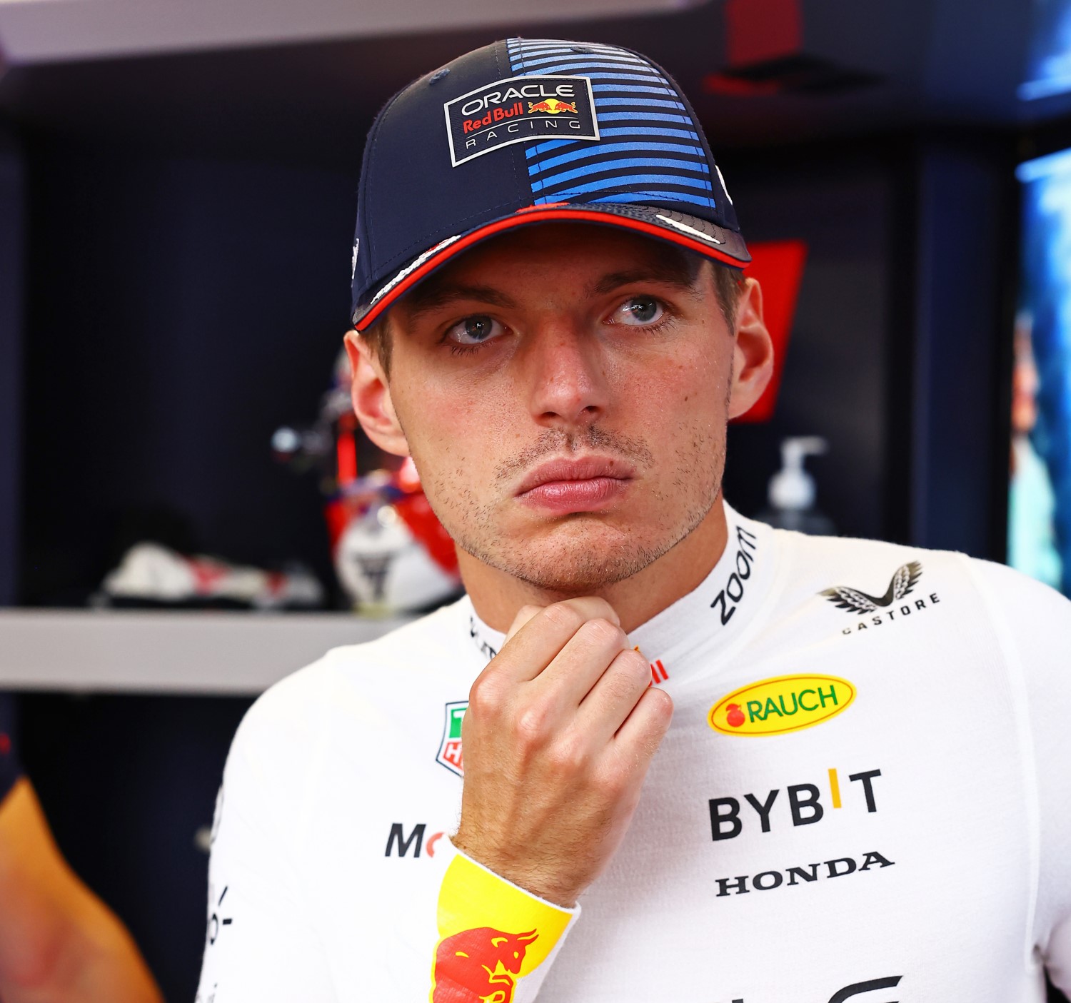 Max Verstappen of the Netherlands and Oracle Red Bull Racing looks on in the garage prior to practice ahead of the F1 Grand Prix of Italy at Autodromo Nazionale Monza on August 30, 2024 in Monza, Italy. (Photo by Mark Thompson/Getty Images) // Getty Images / Red Bull Content Pool