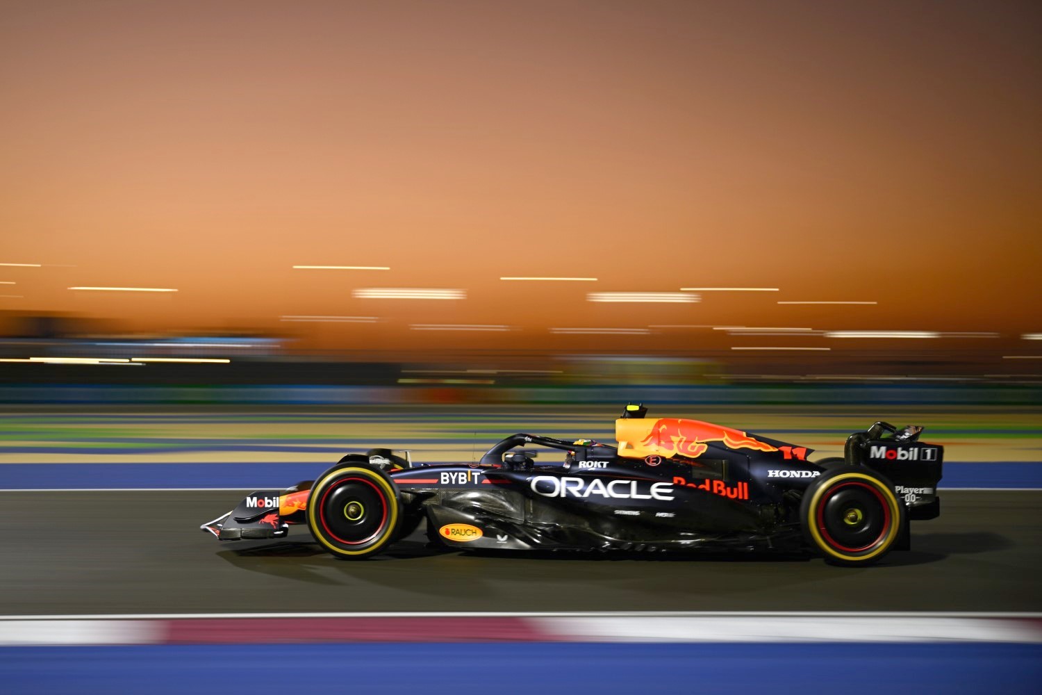 Sergio Perez of Mexico driving the (11) Oracle Red Bull Racing RB20 on track during practice ahead of the F1 Qatar GP at Lusail International Circuit on November 29, 2024 in Lusail City, Qatar. (Photo by Clive Mason/Getty Images) // Getty Images / Red Bull Content Pool