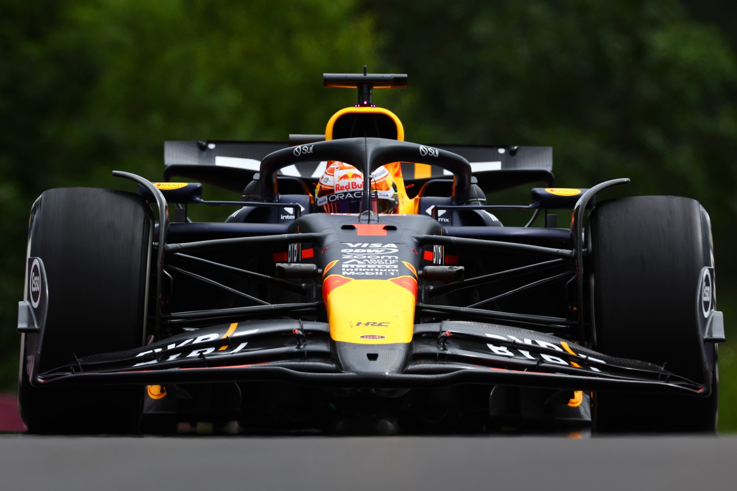 Max Verstappen of the Netherlands driving the (1) Oracle Red Bull Racing RB20 on track during practice ahead of the F1 Grand Prix of Belgium at Circuit de Spa-Francorchamps on July 26, 2024 in Spa, Belgium. (Photo by Mark Thompson/Getty Images) // Getty Images / Red Bull Content Pool