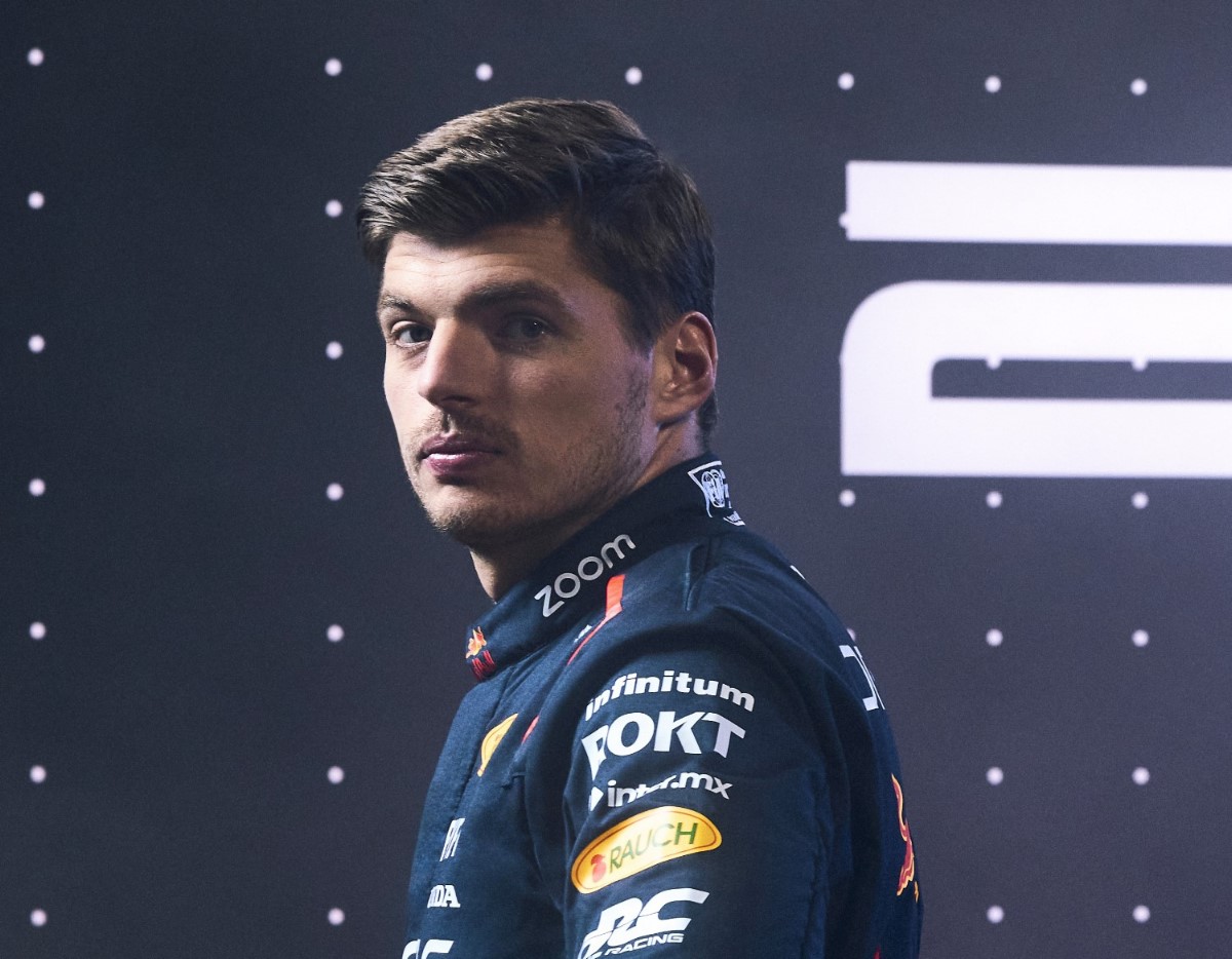 Max Verstappen poses for a portrait during Red Bull Racing 2024 Season Launch RB20 in London, UK // Sam Todd / Red Bull Content Pool