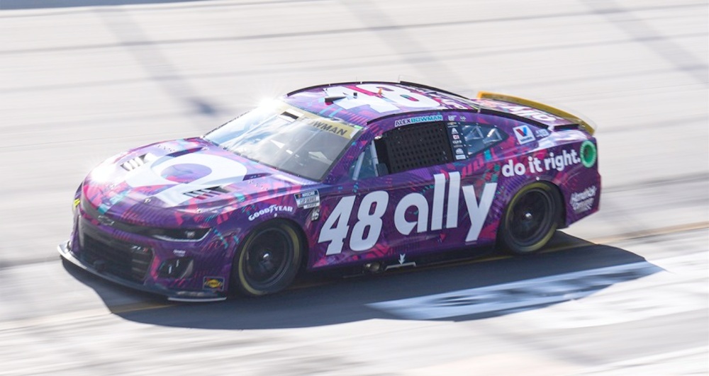 Alex Bowman wins the Bristol Playoff pole. Photo by Getty Images for NASCAR