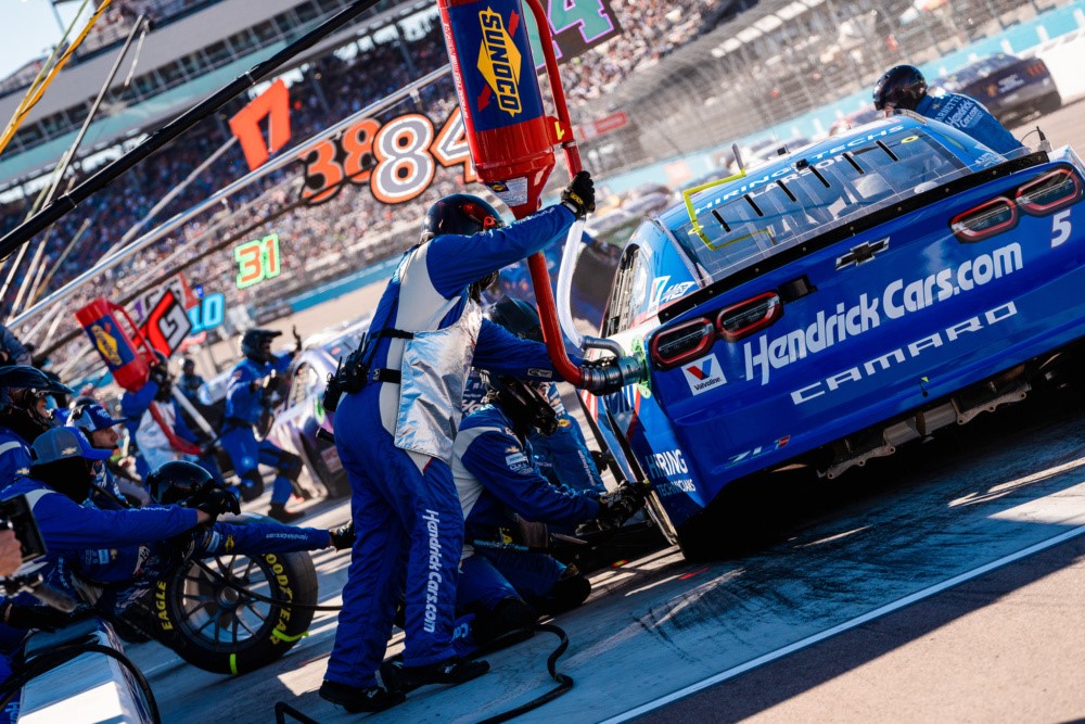 Kyle Larson Hendrick Motorsports pitstop