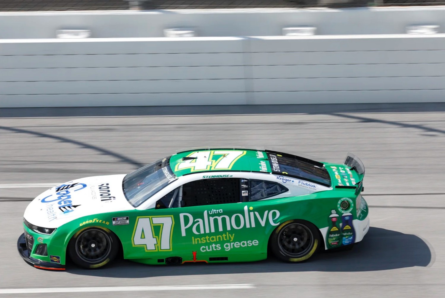 NASCAR News Stenhouse wins photo finish Cup race at Talladega BVM Sports