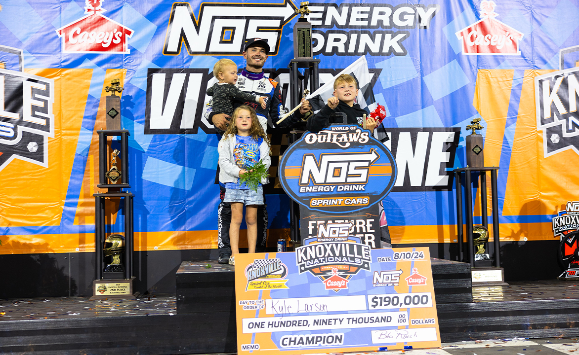 2024 Knoxville Nationals winner Kyle Larson with his children. (Trent Gower Photo)