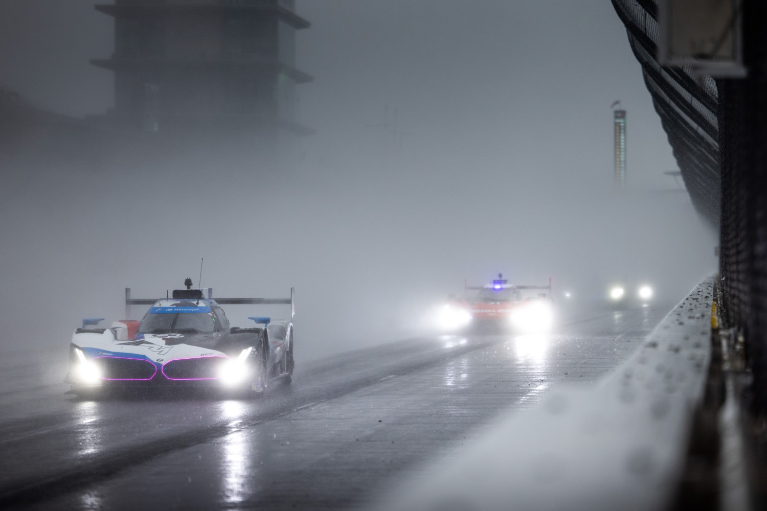 IMSA WeatherTech SportsCar Championship, GTP, LMDh, #24 BMW M Hybrid V8, BMW M Team RLL, Philipp Eng, Jesse Krohn.