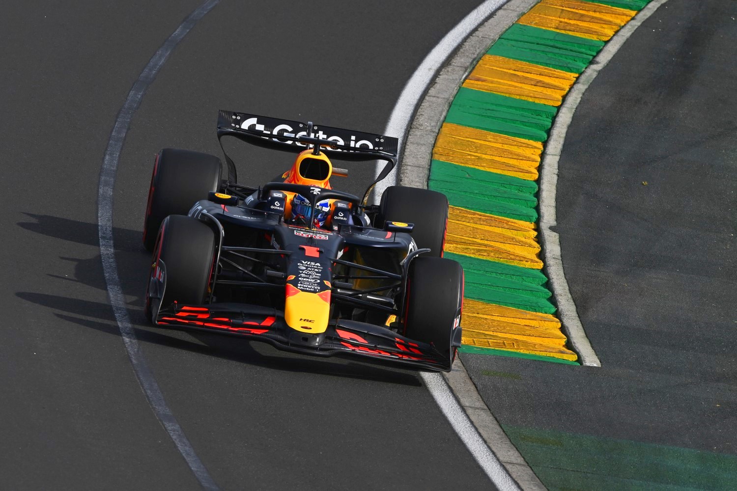 Max Verstappen of the Netherlands driving the (1) Oracle Red Bull Racing RB21 on track during practice ahead of the F1 Grand Prix of Australia at Albert Park Grand Prix Circuit on March 14, 2025 in Melbourne, Australia. (Photo by Rudy Carezzevoli/Getty Images) // Getty Images / Red Bull Content Pool // 