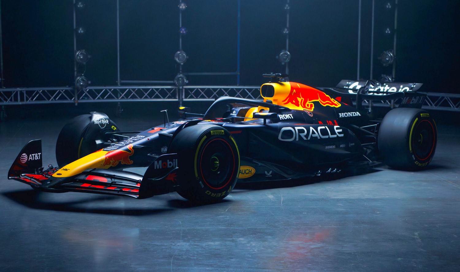 Pictured is Oracle Red Bull Racing’s RB21 - the new car for the 2025 Formula 1 season. (Photograph by Vladimir Rys) // Vladimir Rys / Red Bull Content Pool