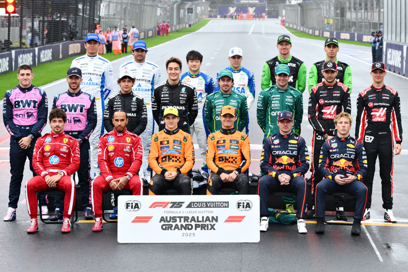 The 2025 F1 drivers pose for a photo prior to the F1 Australian GP at Albert Park Grand Prix Circuit on March 16, 2025 in Melbourne, Australia. (Photo by Simon Galloway/LAT Images for Sauber)