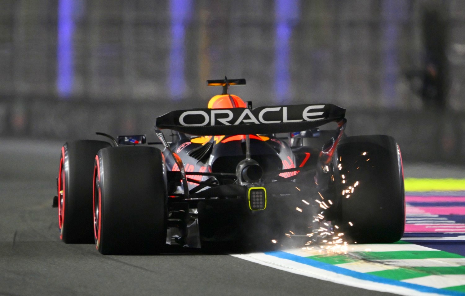 Sparks fly behind Max Verstappen of the Netherlands driving the (1) Oracle Red Bull Racing RB21 on track during qualifying ahead of the F1 Grand Prix of Saudi Arabia at Jeddah Corniche Circuit on April 19, 2025 in Jeddah, Saudi Arabia. (Photo by Clive Mason/Getty Images) // Getty Images / Red Bull Content Pool //