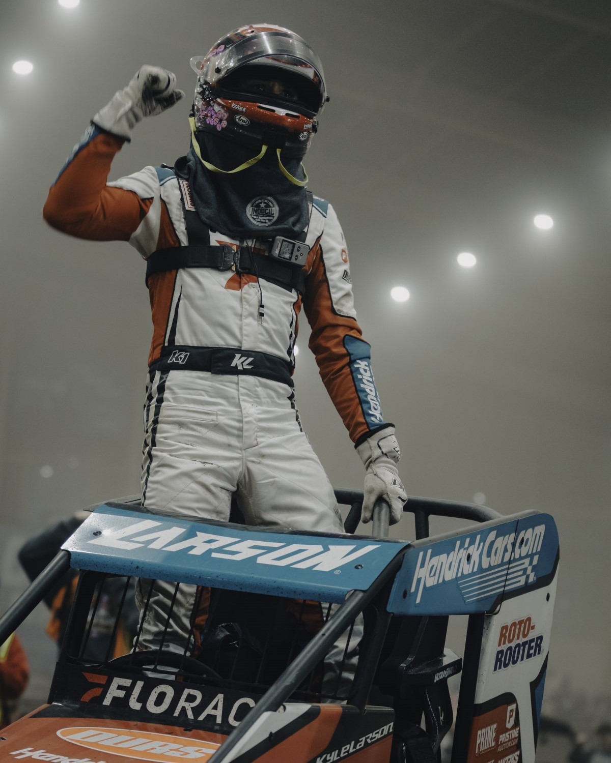 Kyle Larson wins Chili Bowl for 3rd time