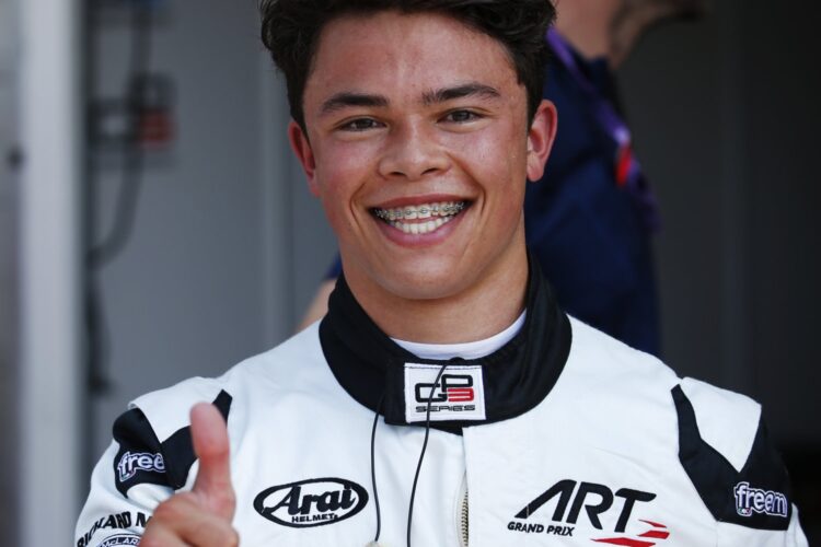 Young driver de Vries loses McLaren support (Update)