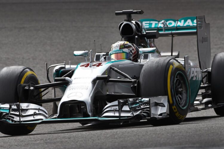 Lauda relieved Mercedes gap now over 2 seconds over rivals