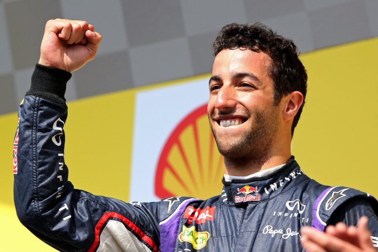 Ricciardo wins at Spa as Mercedes teammates collide