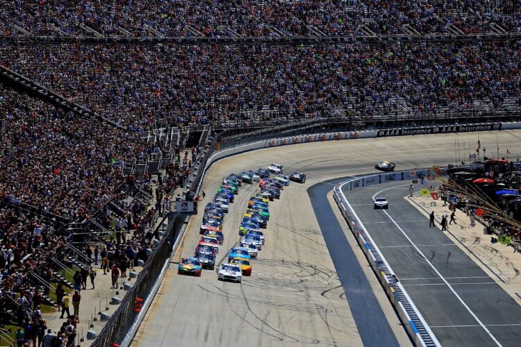 NASCAR extends Dover restart zone