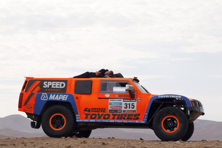 Robby Gordon Heads Back to Most Dangerous Race in the World