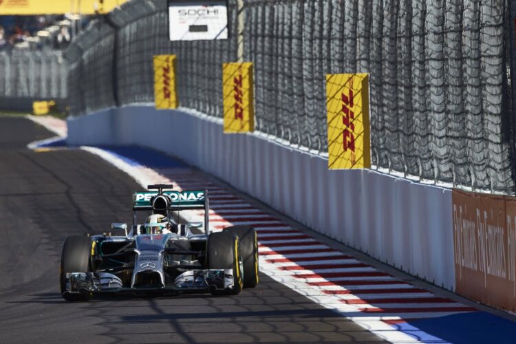 Russian GP: Mercedes power 1-2-3 in final practice