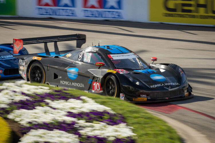 Taylor Outduels Pruett For Long Beach Pole