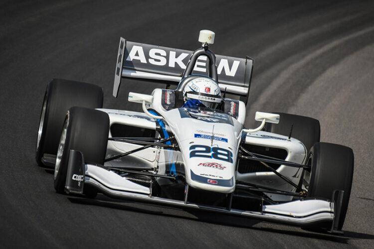 Askew Rolls To Indy Lights Pole