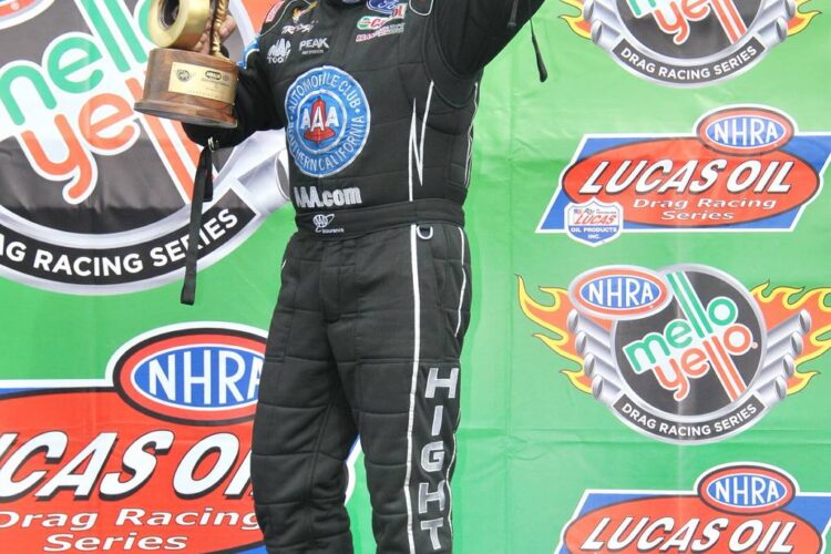 Kalitta, Hight, Johnson, Johnson Win Gatornationals