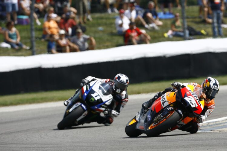 Pedrosa beats Spies at Indy