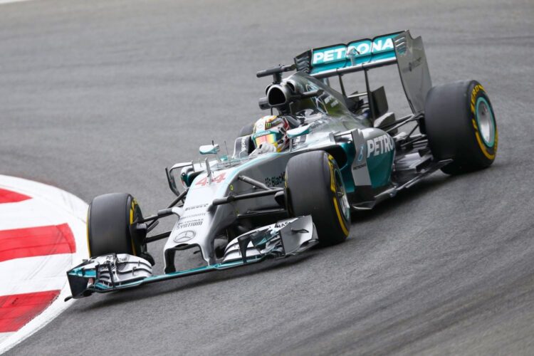 Austrian GP: Hamilton tops practice 2