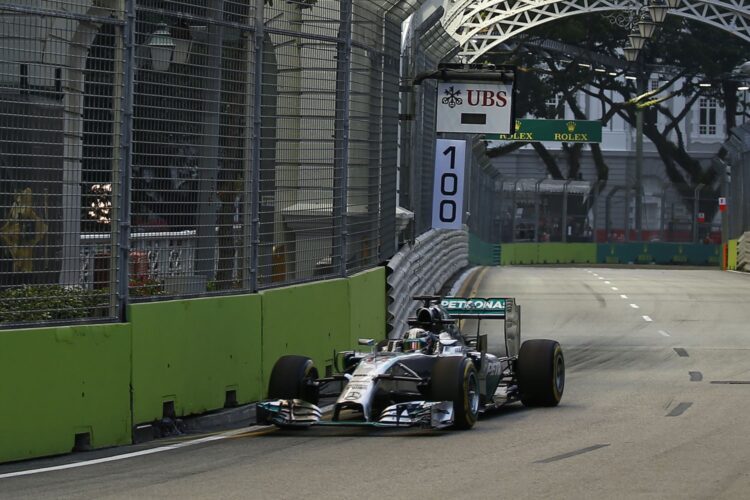 Singapore GP: Hamilton & Rosberg to start 1-2