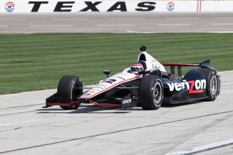 Winds slow drivers in Texas IndyCar test