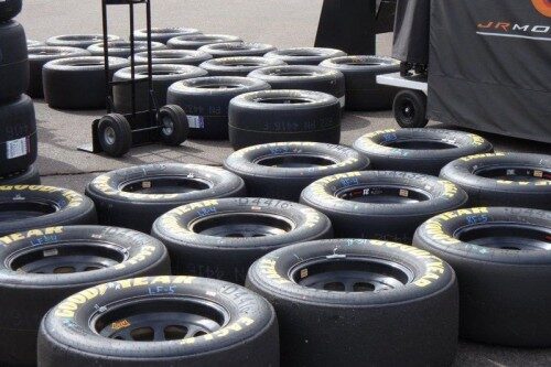 4 NASCAR teams to test Goodyear tires