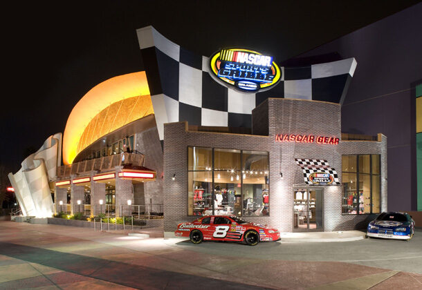 NASCAR restaurant closing at Universal CityWalk