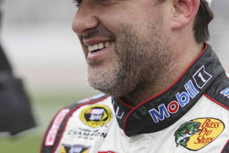 Foyt has no words of wisdom for Tony Stewart in wake of tragedy