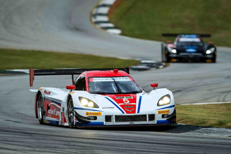 Fittipaldi wins Petit LeMans pole