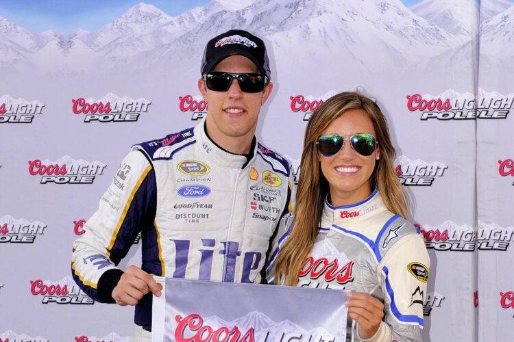 Keselowski nips Gordon for Richmond pole