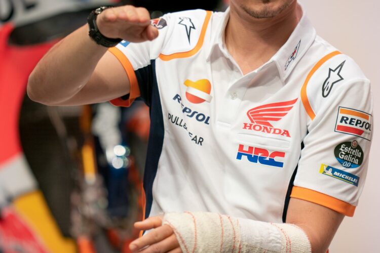 Both Repsol Honda riders still recovering from surgery