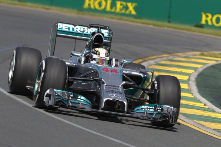 Hamilton and Rosberg run 1-2 in 2nd practice in Australia