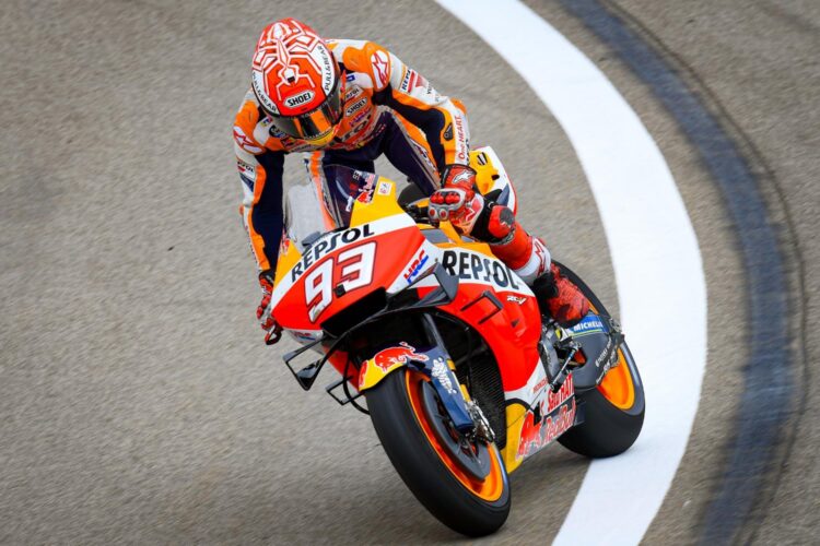 Marquez reigns over Rins on Day 1