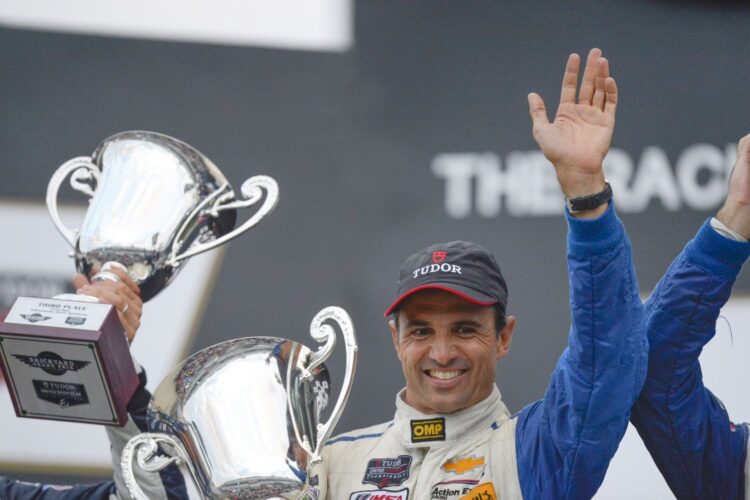 Fittipaldi Earns Victory 19 Years After Indianapolis 500 Debut