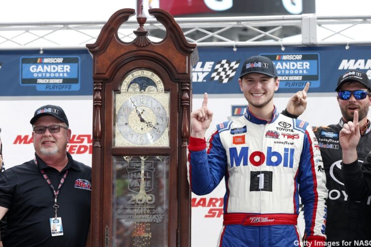 Gilliland wins Martinsville Truck Race