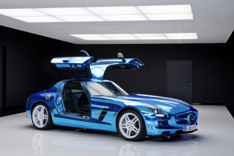 Mercedes-Benz SLS AMG Coupe Electric Drive