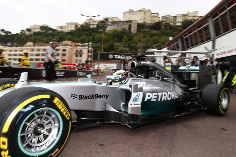 Monaco Practice 3: Hamilton nips Ricciardo