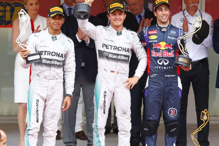 Mercedes now forced to treat Hamilton and Rosberg like babies