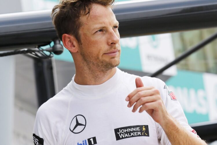 Button linked with Le Mans switch